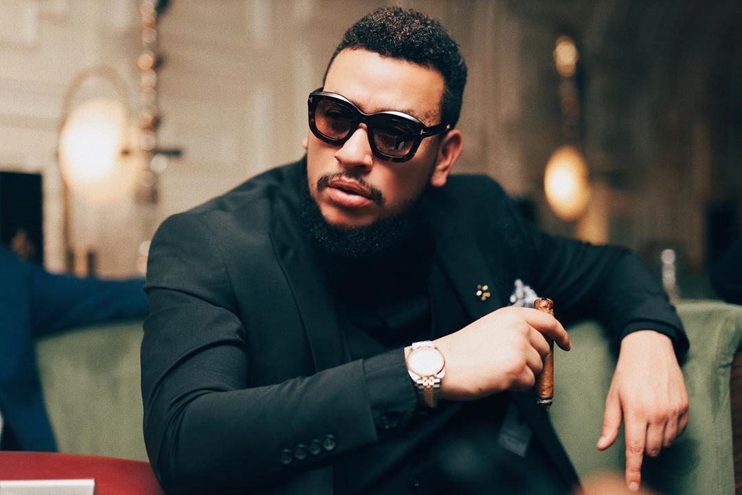 South Africans blast AKA’s friends for pouring alcohol on his grave