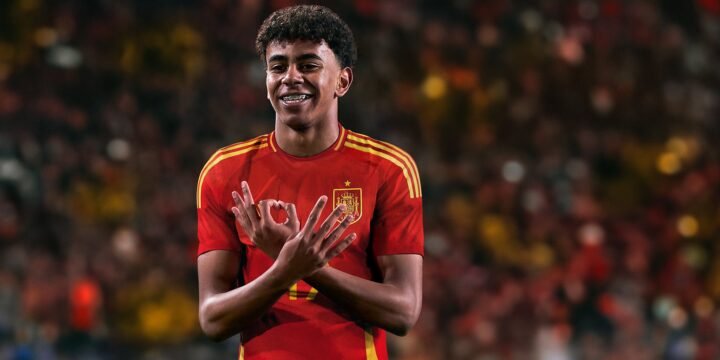 Lamine Yamala celebrating a goal for Spain